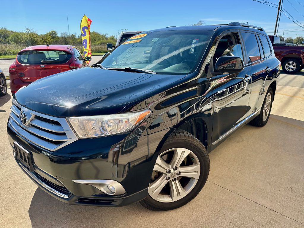 2013 Toyota Highlander Image 2