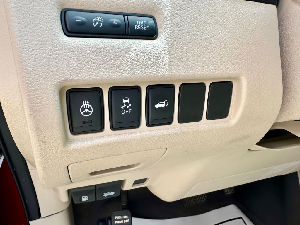 2018 Nissan Murano Image 32
