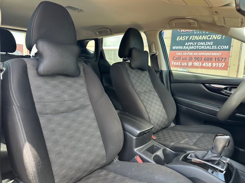 2017 Nissan Rogue Image 27
