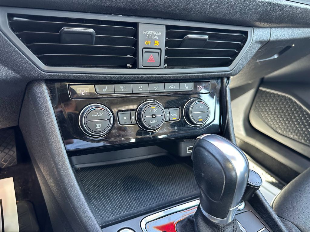 2019 Volkswagen Jetta Image 32