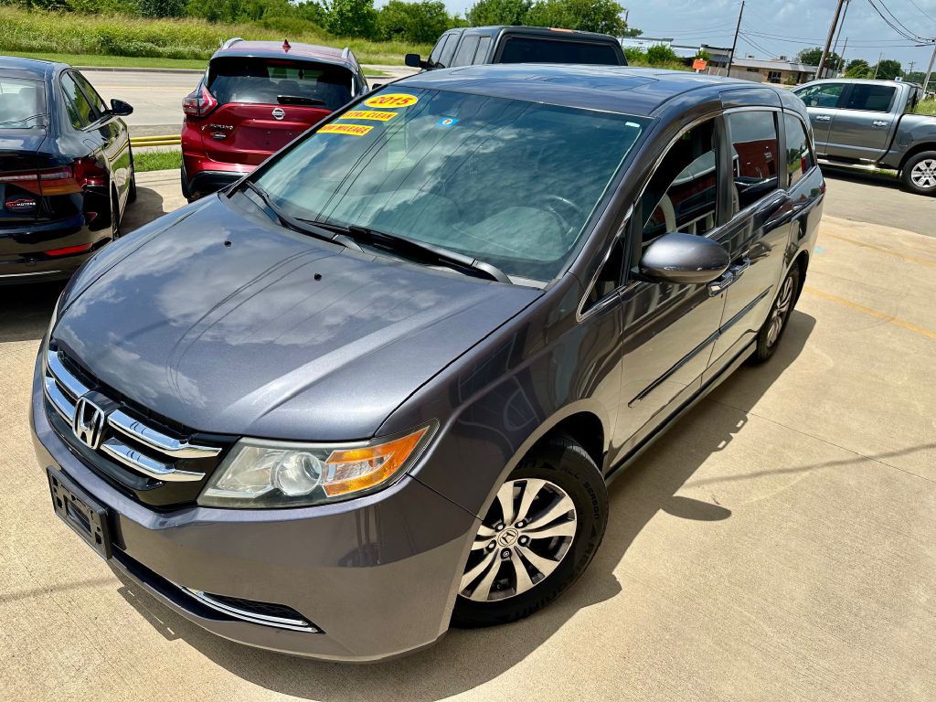 2015 Honda Odyssey Image 1