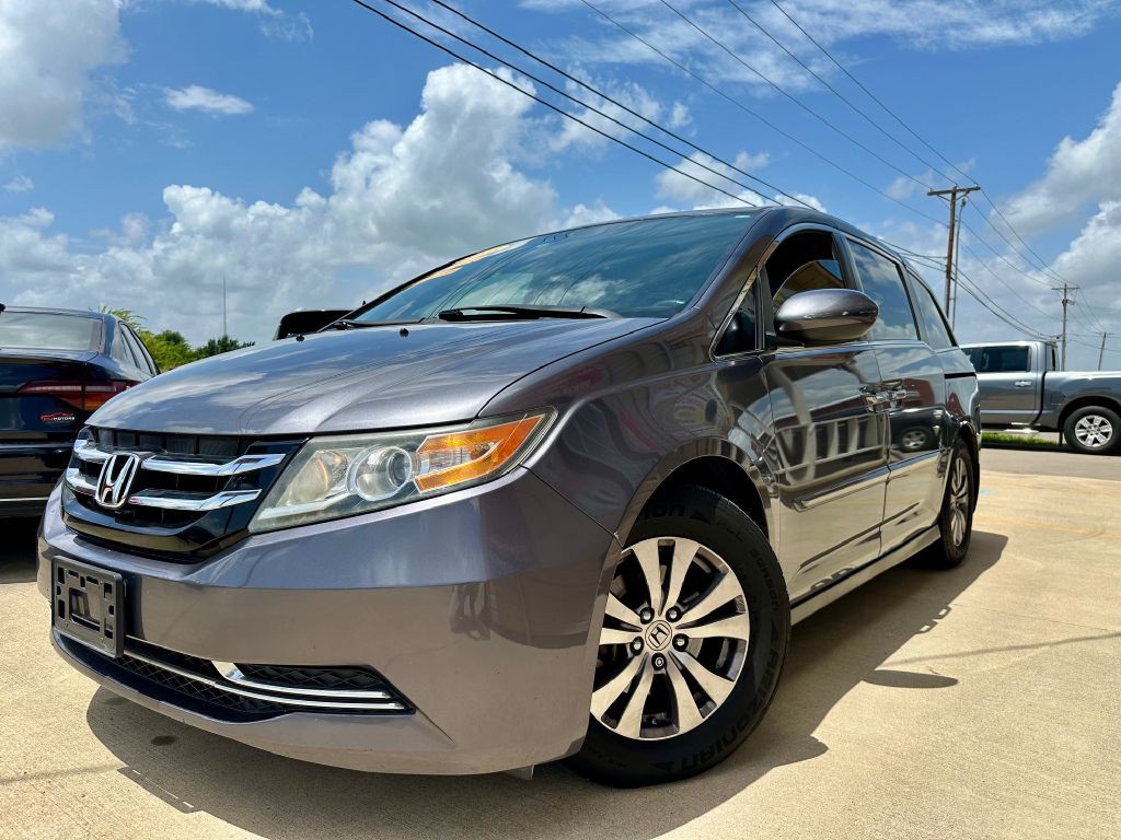 2015 Honda Odyssey Image 2