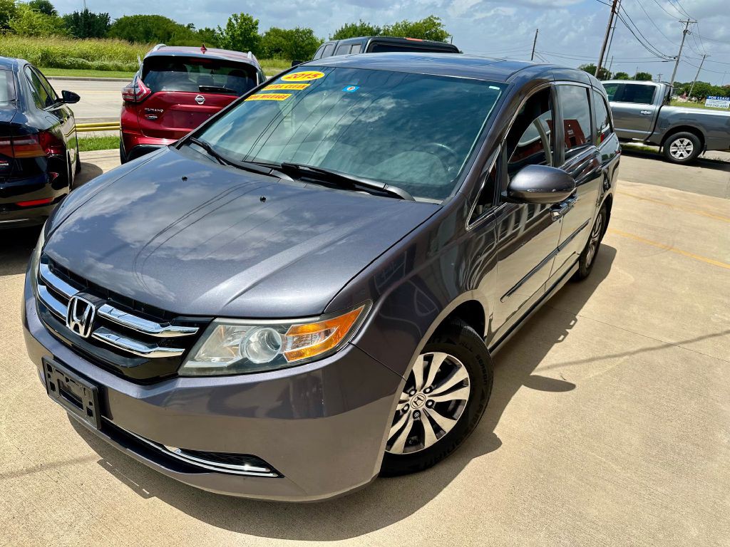 2015 Honda Odyssey Image 3