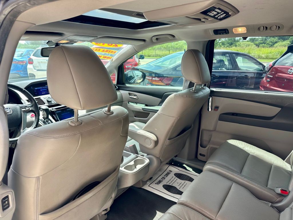 2015 Honda Odyssey Image 19