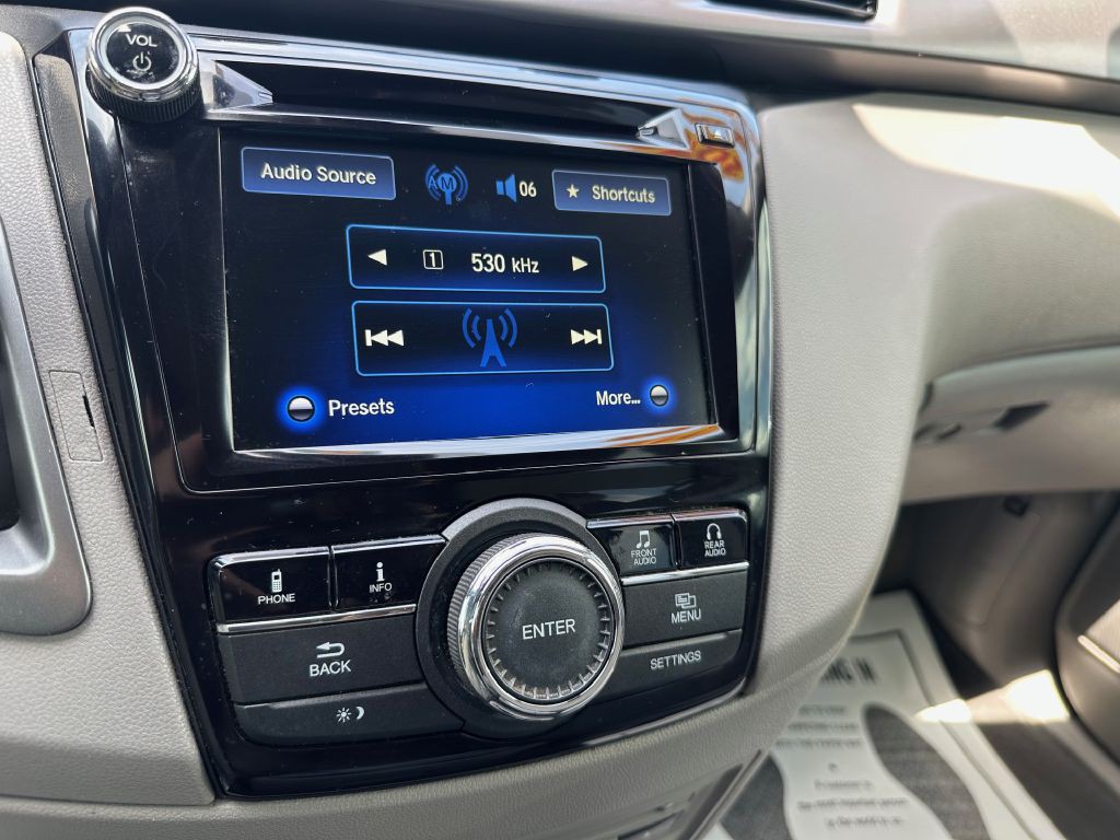2015 Honda Odyssey Image 27