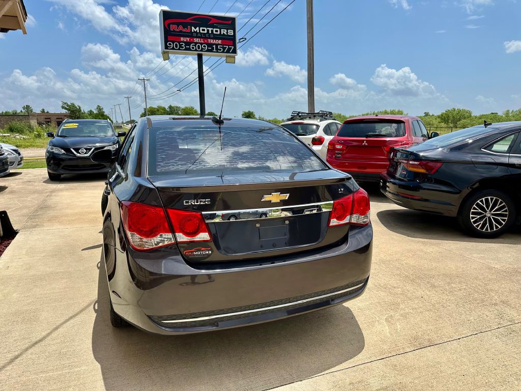 2016 Chevrolet Cruze Image 13