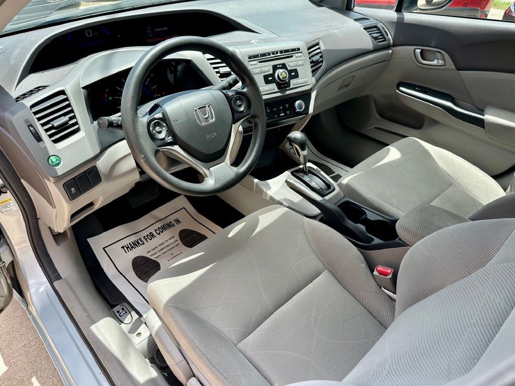 2012 Honda Civic Image 18