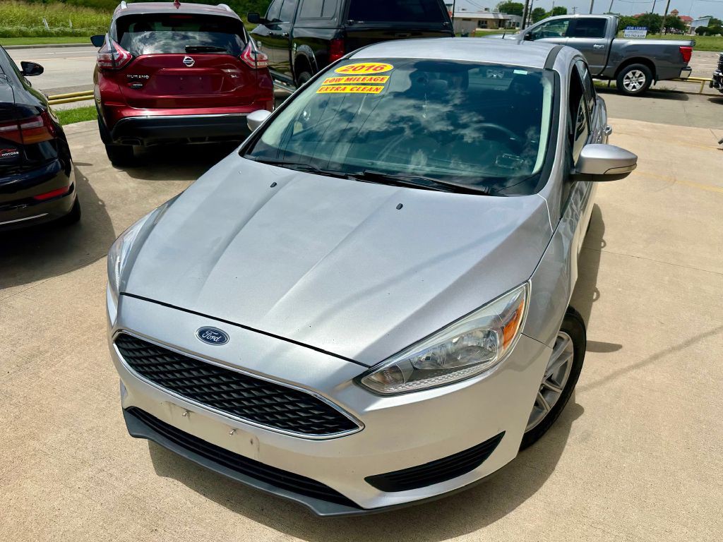 2016 Ford Focus Image 3