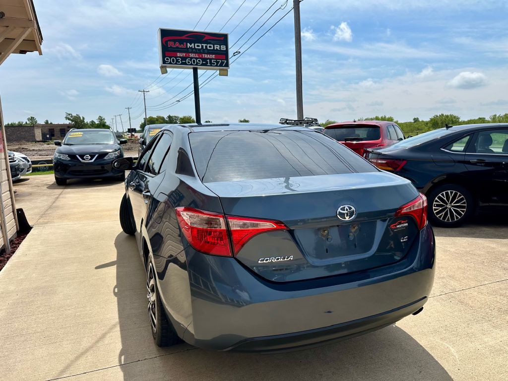 2018 Toyota Corolla Image 14