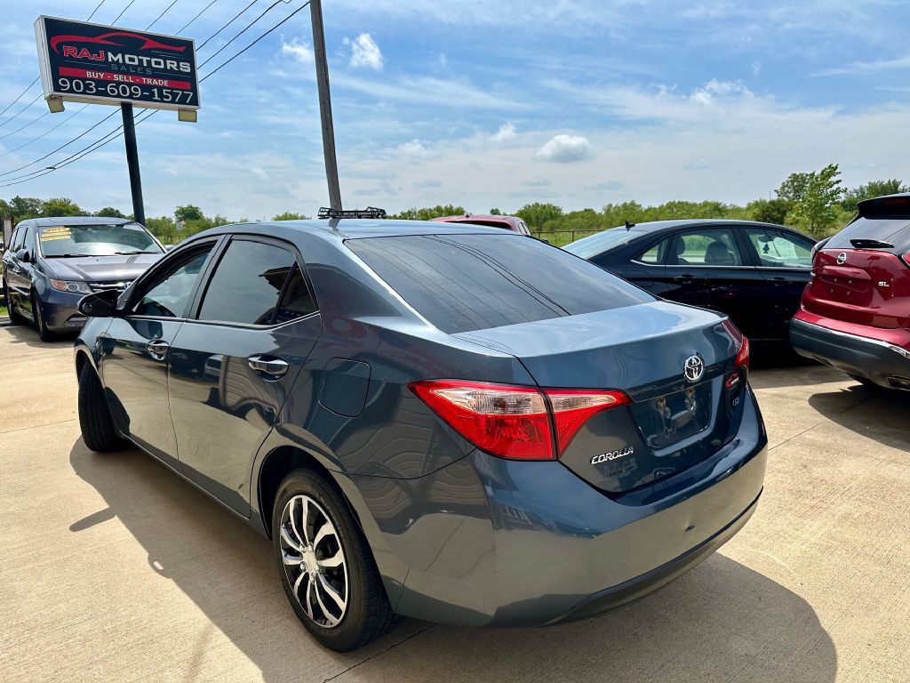2018 Toyota Corolla Image 15