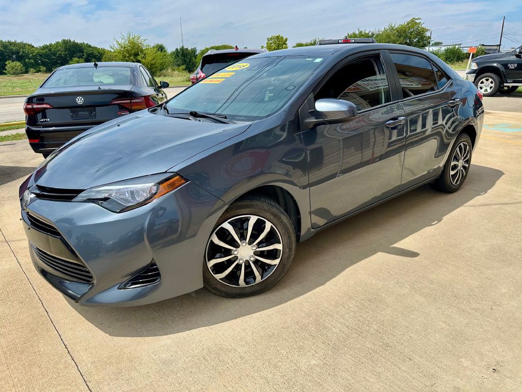 2018 Toyota Corolla Image 16