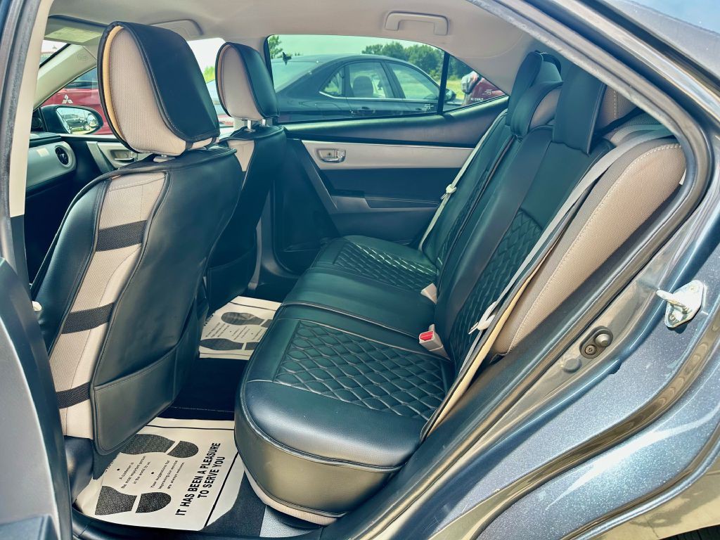 2018 Toyota Corolla Image 21