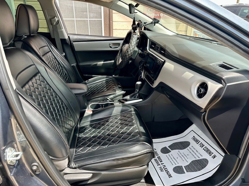 2018 Toyota Corolla Image 23