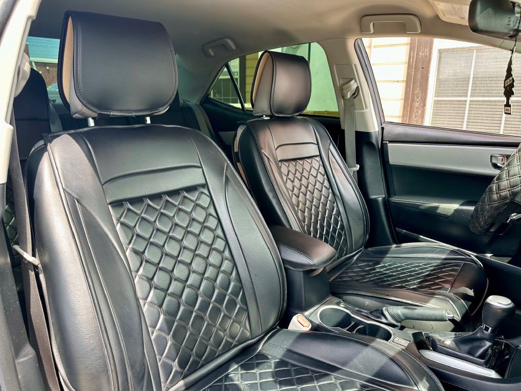 2018 Toyota Corolla Image 24