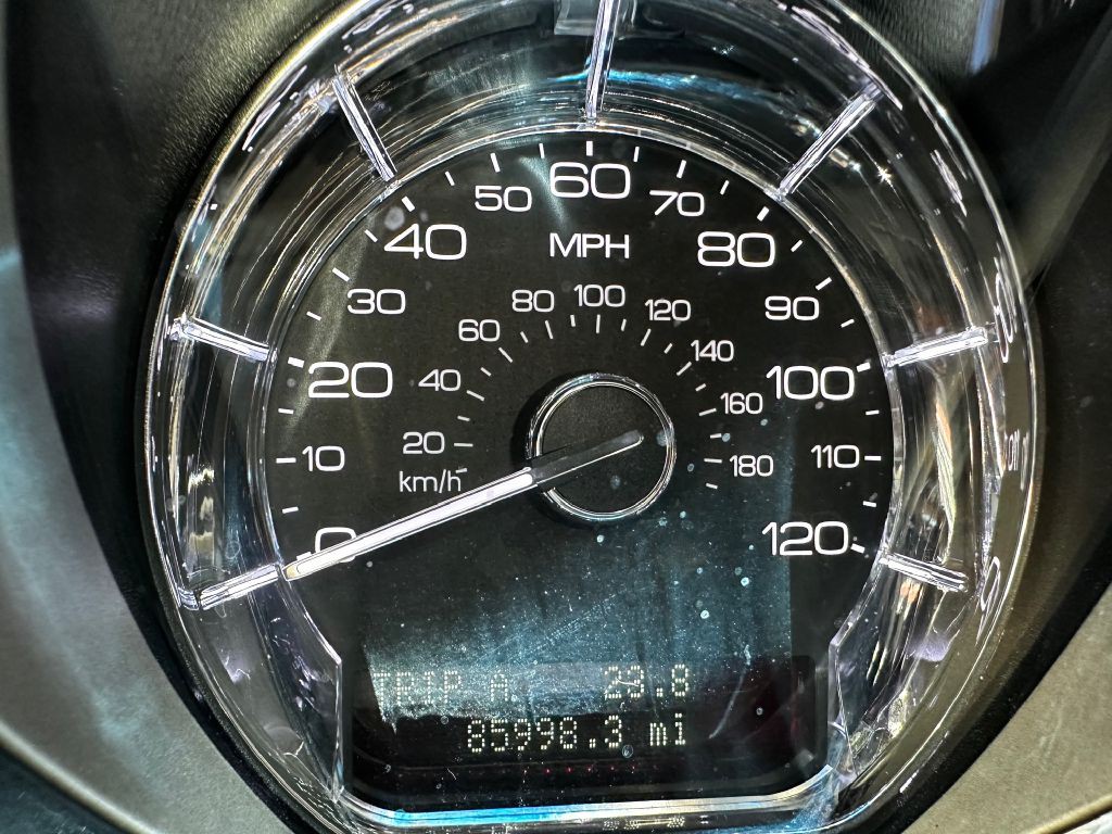 2012 Lincoln MKT Image 36