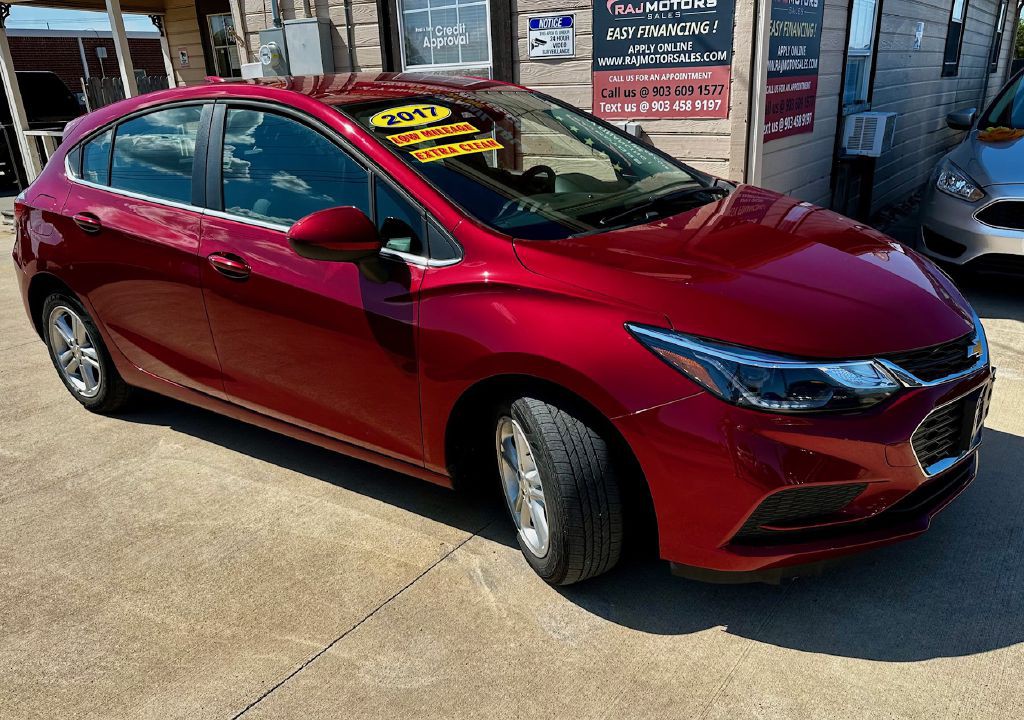2017 Chevrolet Cruze Image 6