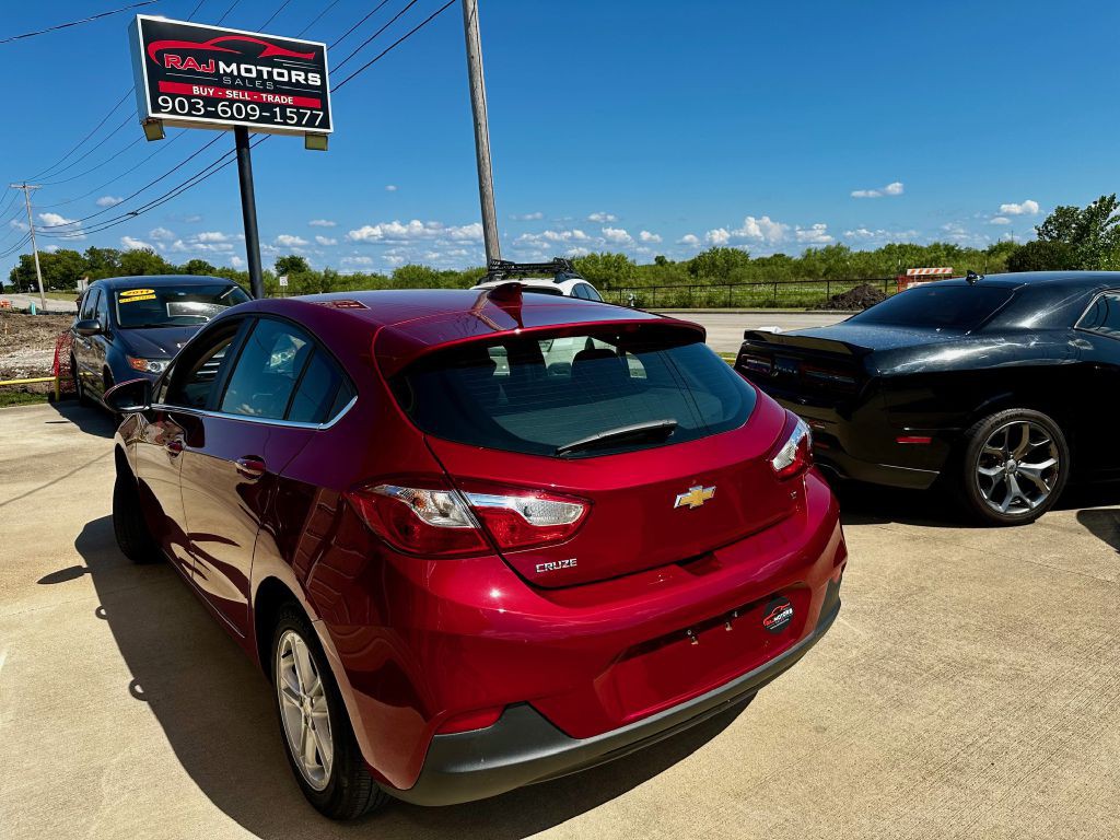 2017 Chevrolet Cruze Image 12