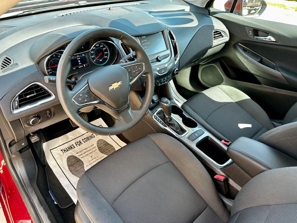 2017 Chevrolet Cruze Image 16