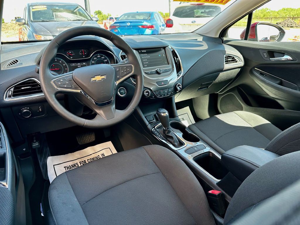 2017 Chevrolet Cruze Image 19