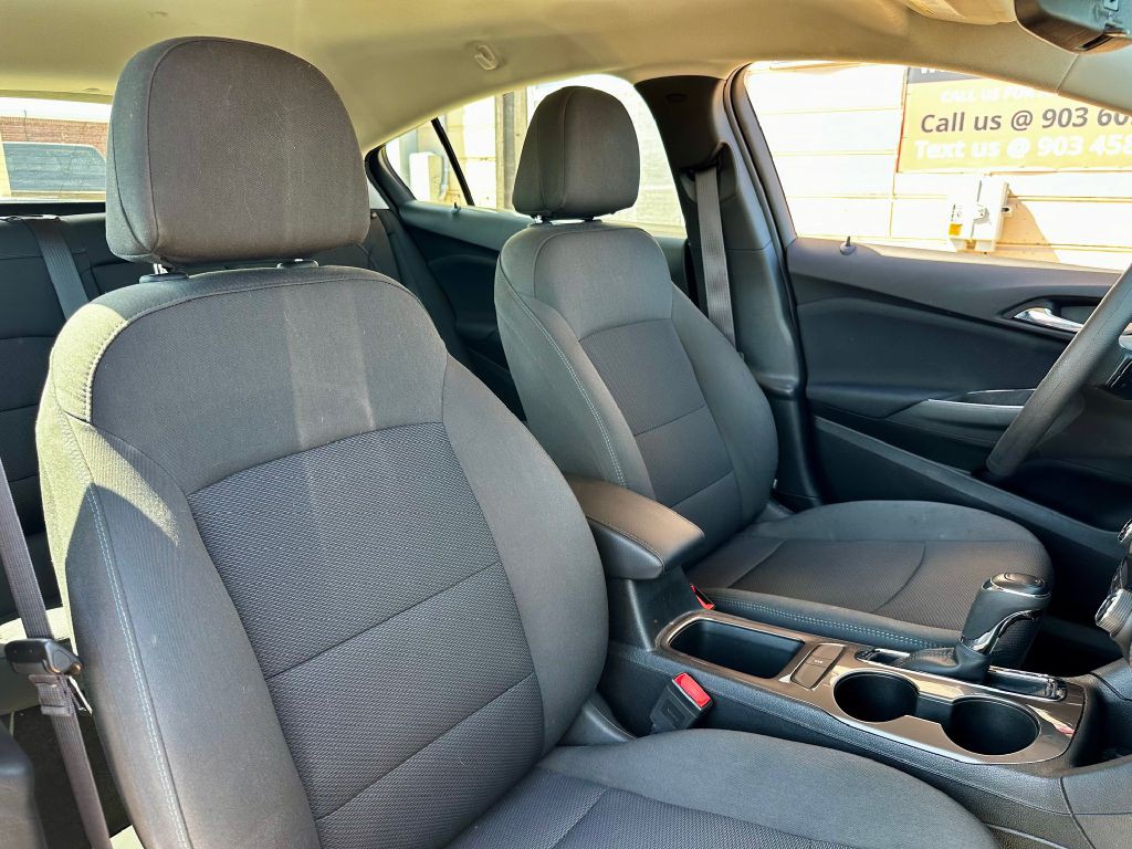 2017 Chevrolet Cruze Image 21