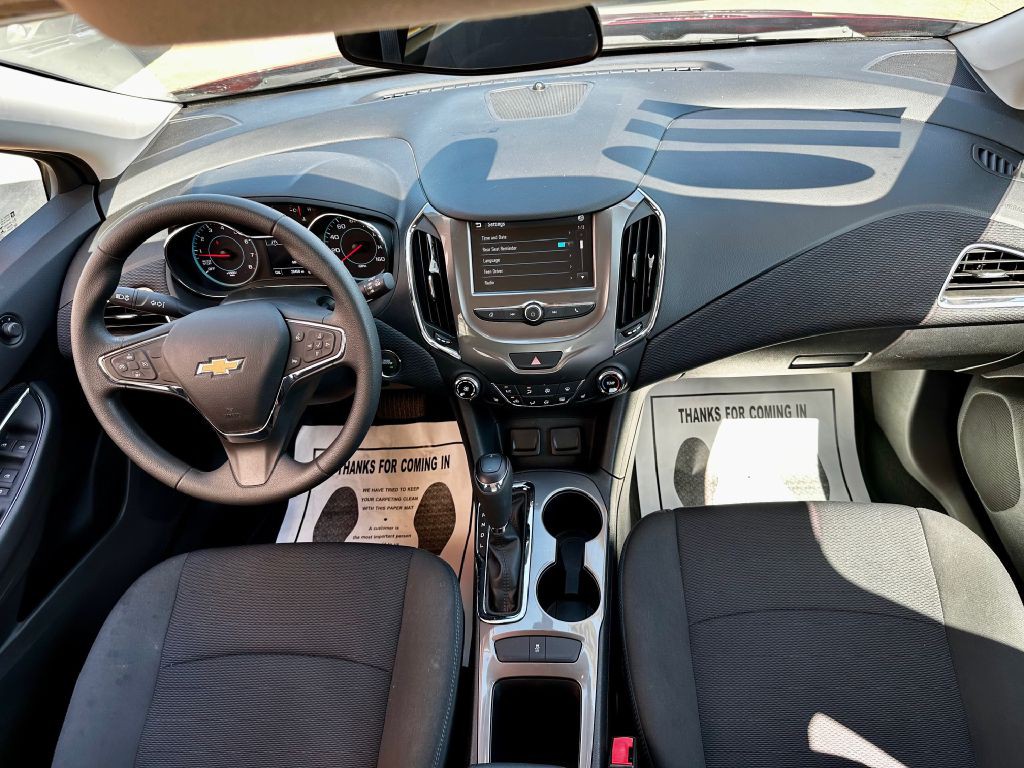 2017 Chevrolet Cruze Image 23
