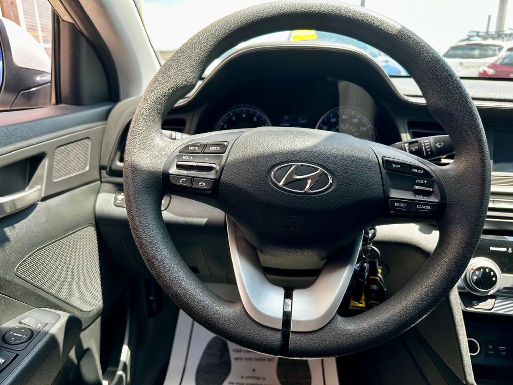 2019 Hyundai Elantra Image 33