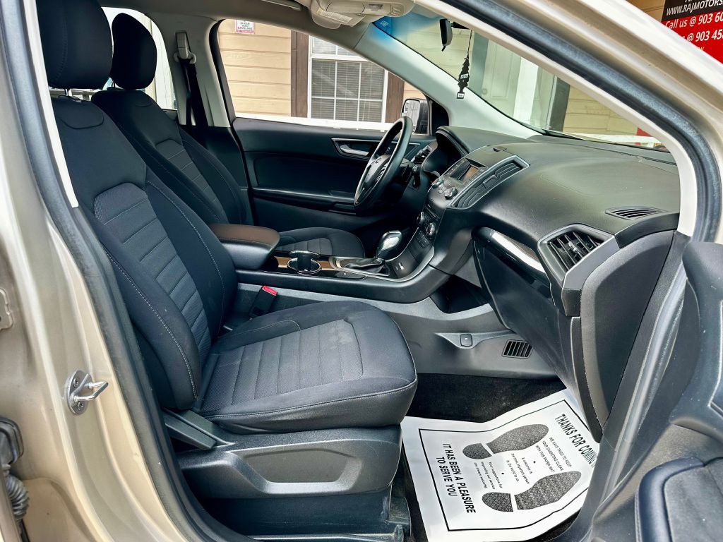 2018 Ford Edge Image 22