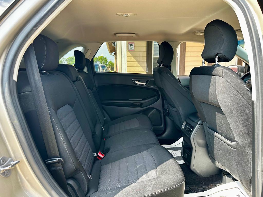2018 Ford Edge Image 24