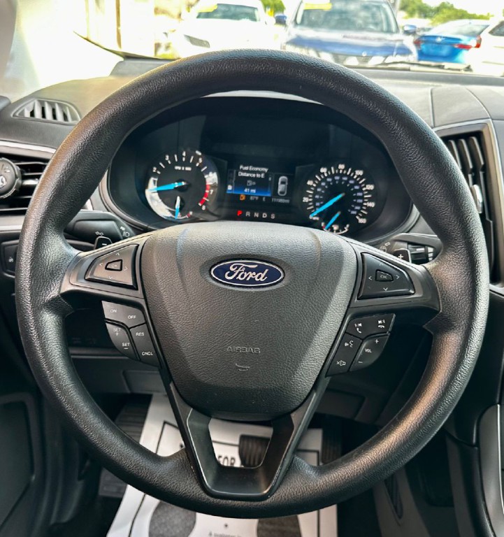 2018 Ford Edge Image 28