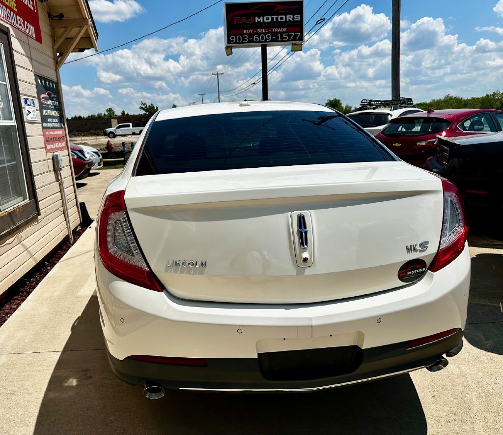 2013 Lincoln MKS Image 12
