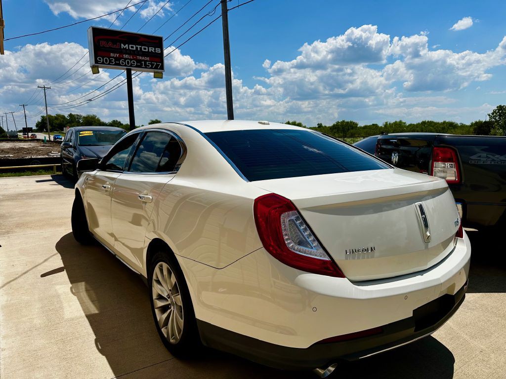 2013 Lincoln MKS Image 14