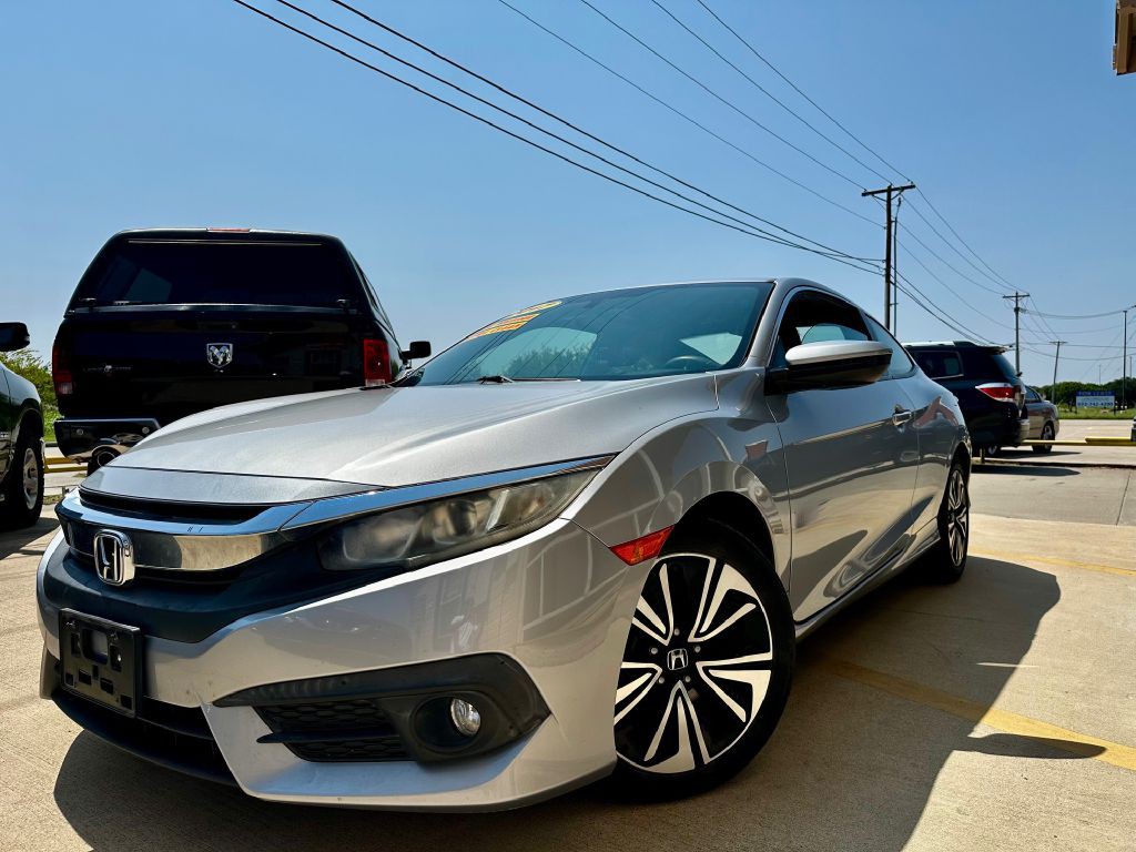 2017 Honda Civic Image 2