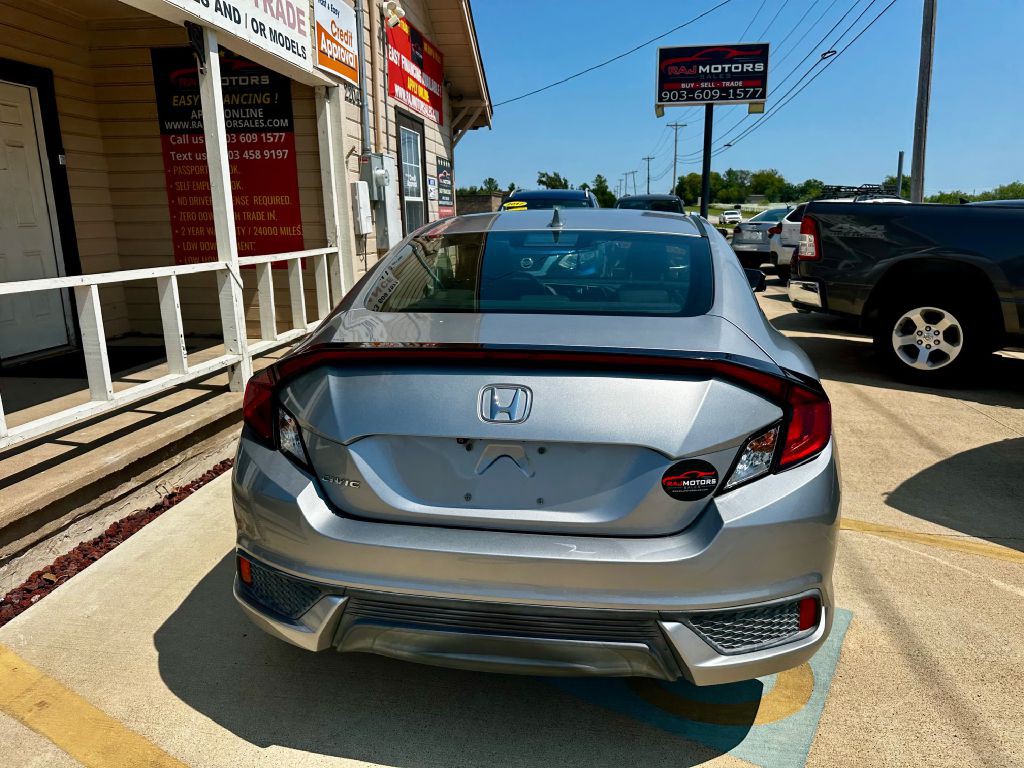 2017 Honda Civic Image 14