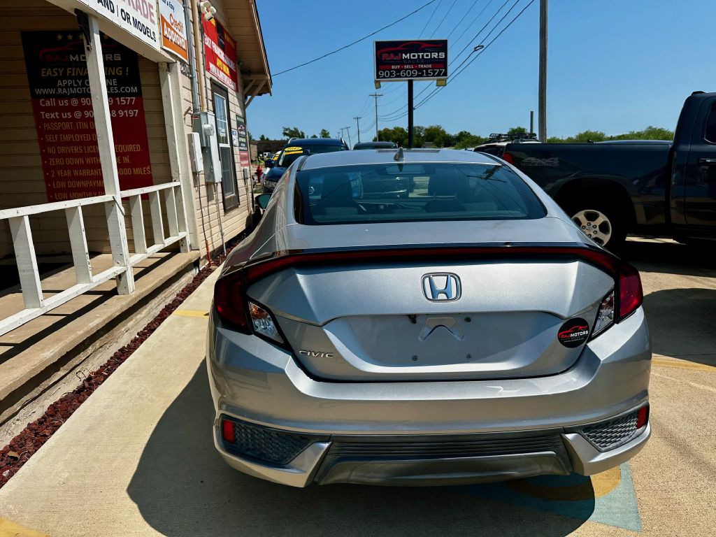 2017 Honda Civic Image 15