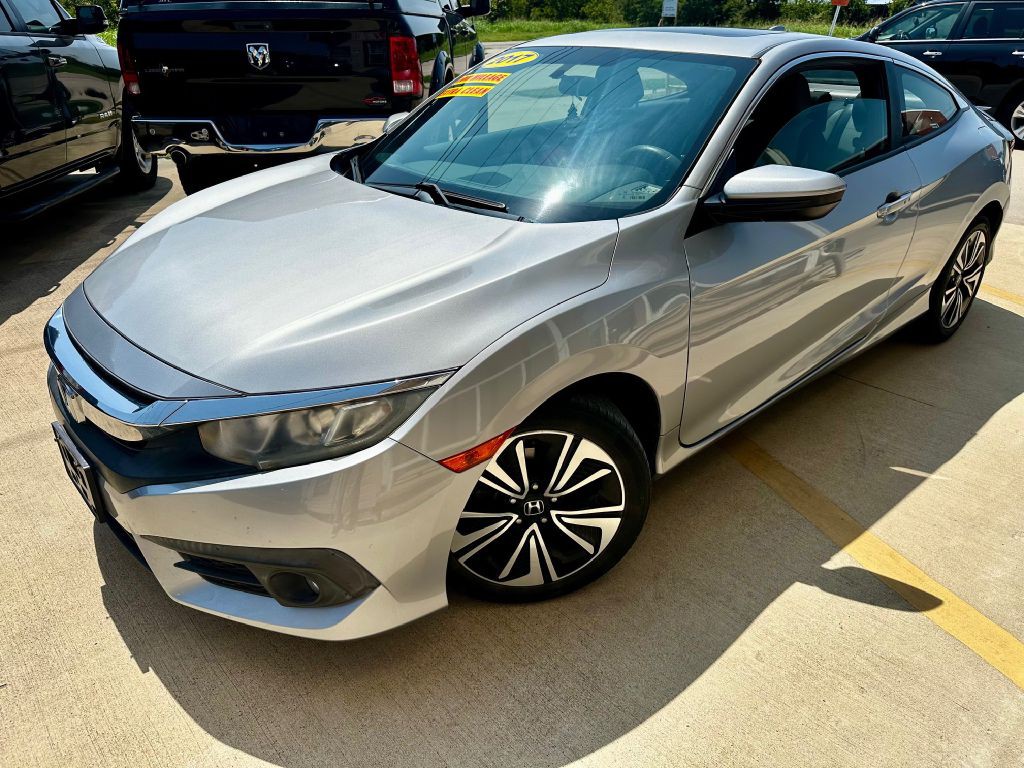 2017 Honda Civic Image 18