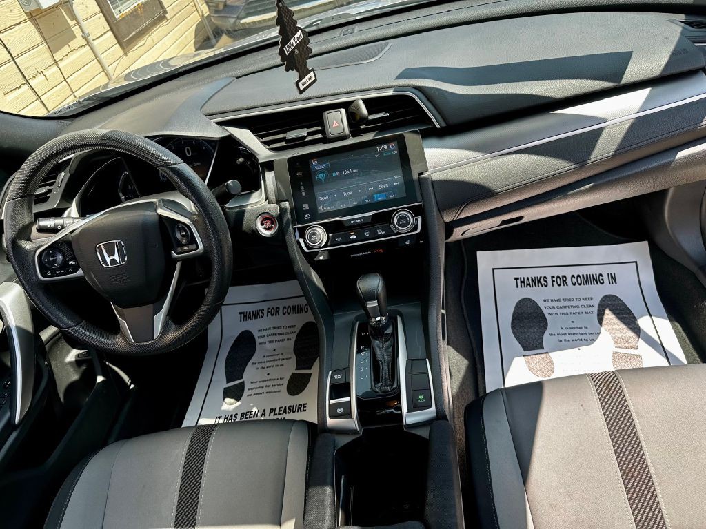 2017 Honda Civic Image 27