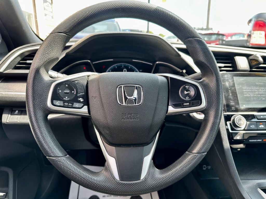 2017 Honda Civic Image 30