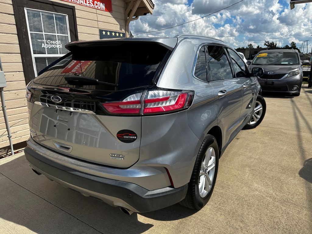 2020 Ford Edge Image 12