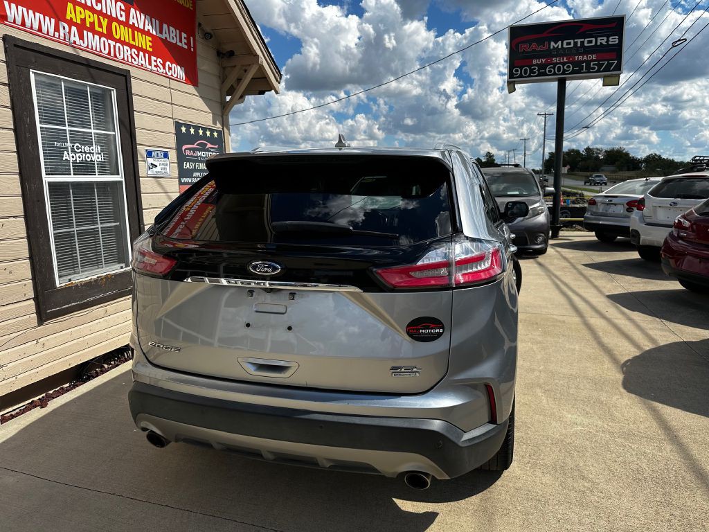 2020 Ford Edge Image 13