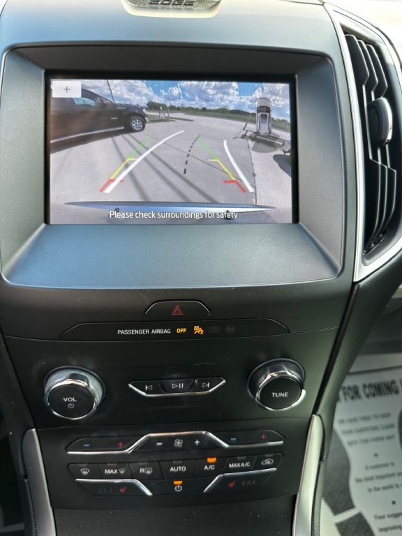 2020 Ford Edge Image 29