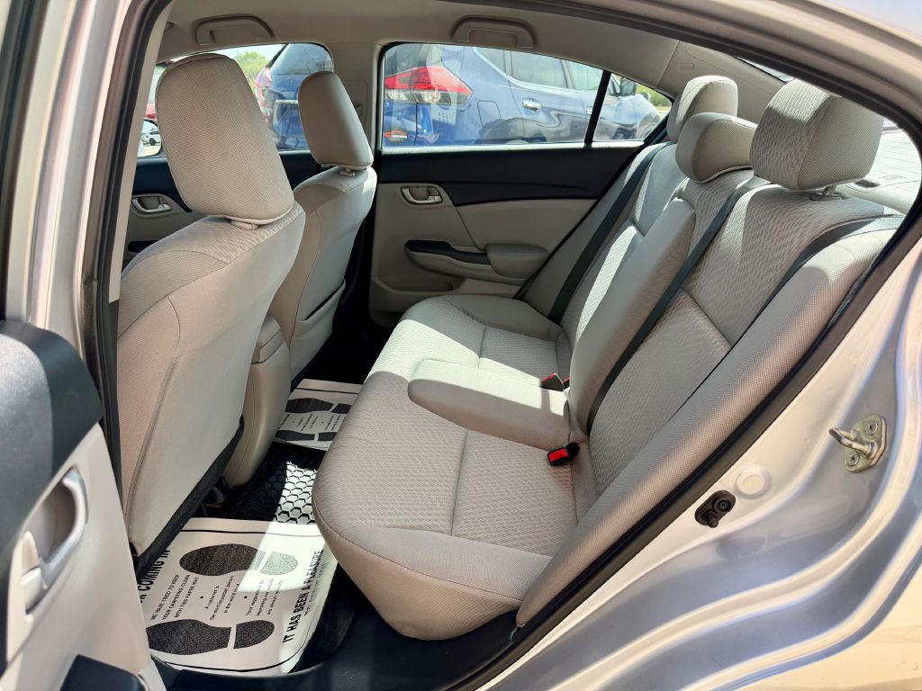 2014 Honda Civic Image 21