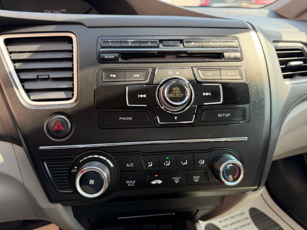 2014 Honda Civic Image 28