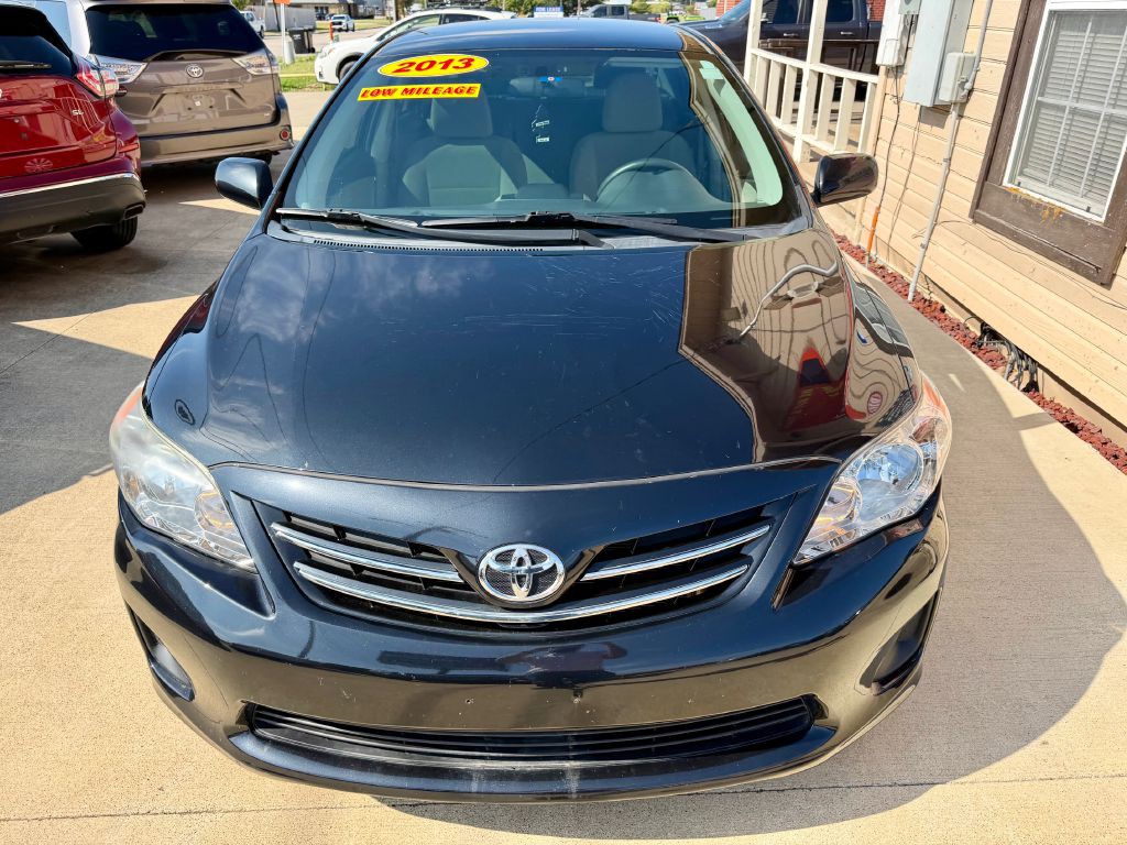 2013 Toyota Corolla Image 4