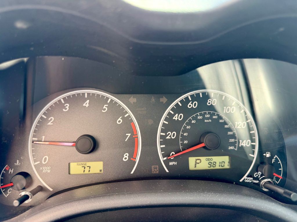 2013 Toyota Corolla Image 23