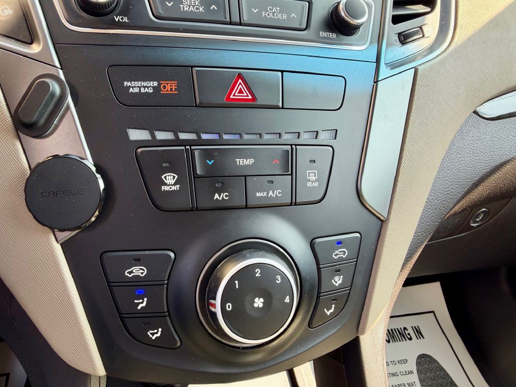 2017 Hyundai Santa Fe Sport Image 32