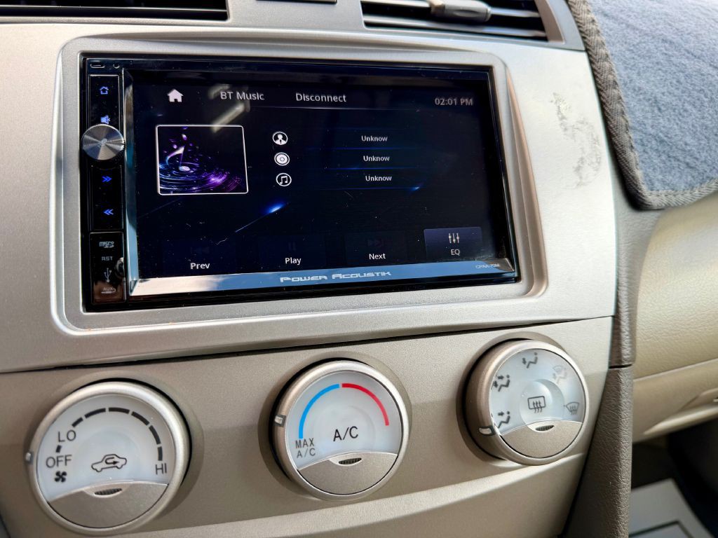 2011 Toyota Camry Image 33