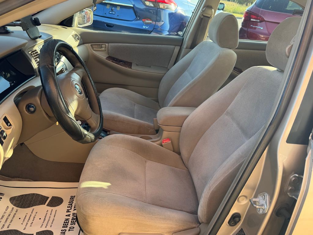 2005 Toyota Corolla Image 13