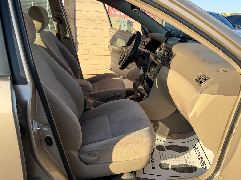 2005 Toyota Corolla Image 17