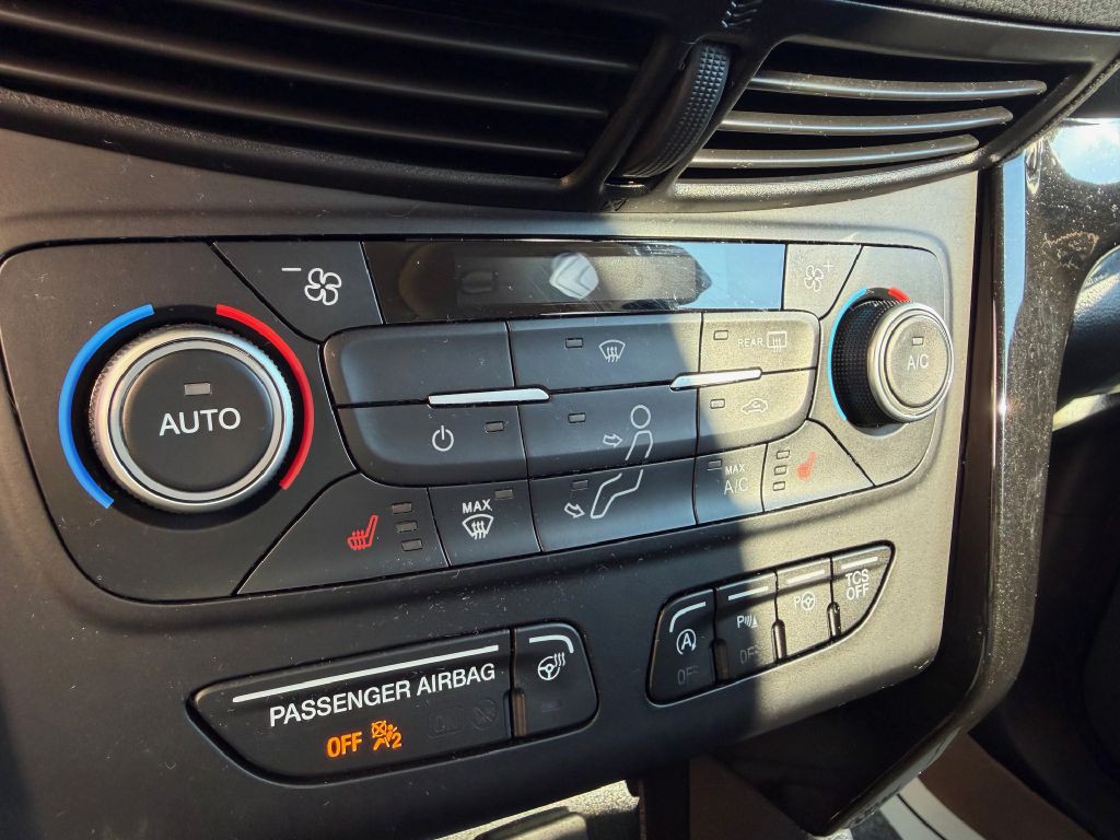 2018 Ford Escape Image 38