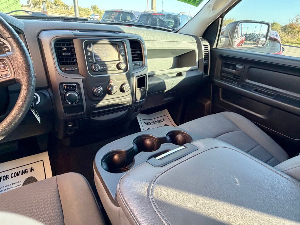 2013 RAM 1500 Image 28